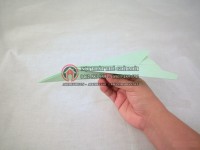 Gấp giấy origamii hình chiếc máy bay 1