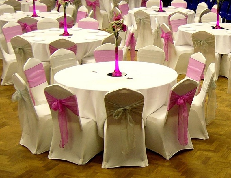   Áo phủ ghế - một phần không thể thiếu trong nhà hàng tiệc cưới